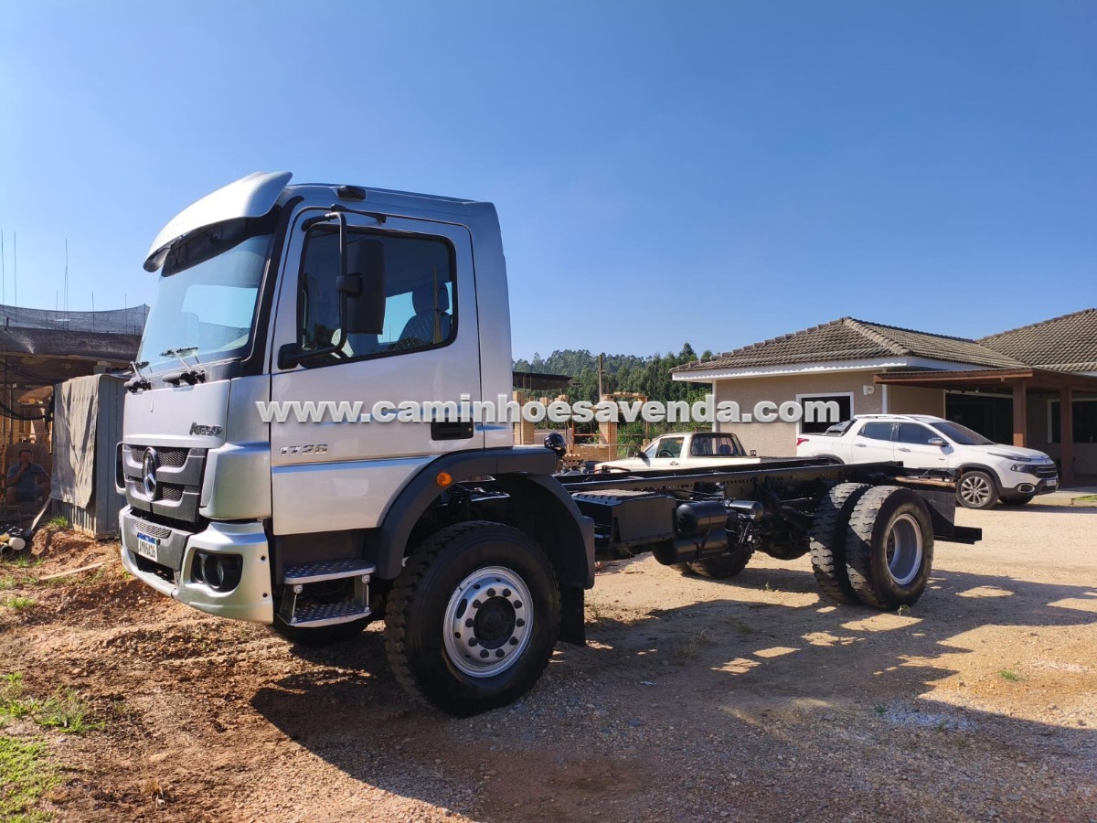 Mercedes-Benz Atego 1726 - foto 7