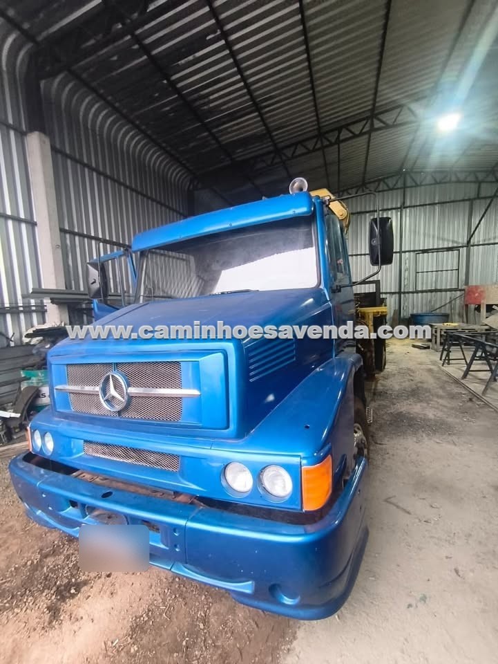 Mercedes-Benz 2318 - foto 4