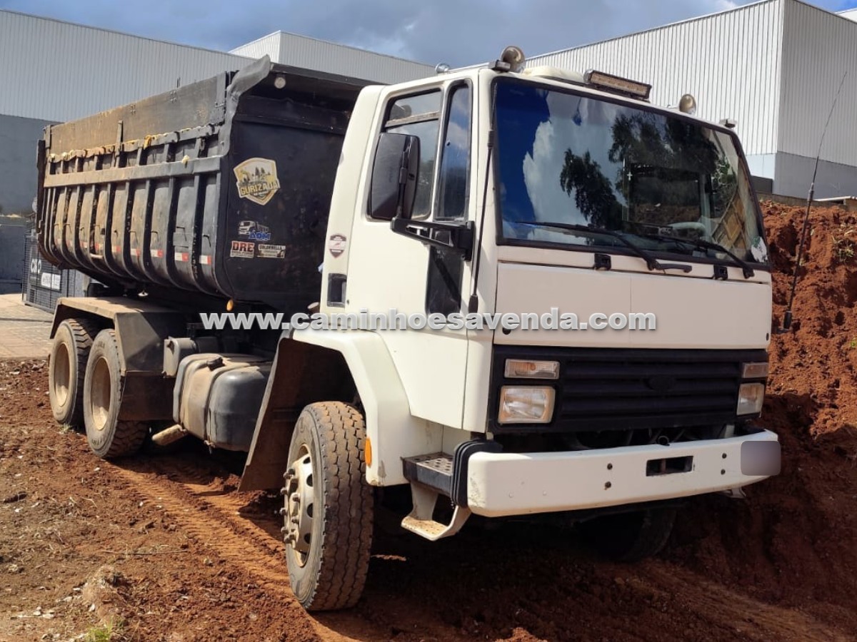 Ford 2422 - foto 1