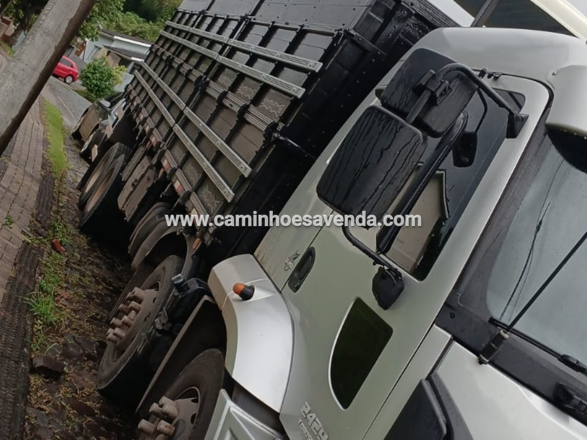 Ford CARGO 2429 - foto 1