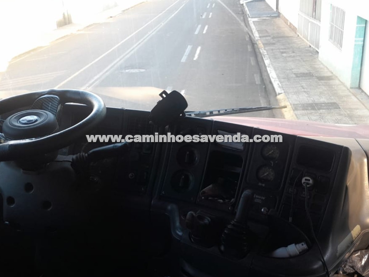 Scania 2000 - foto 3