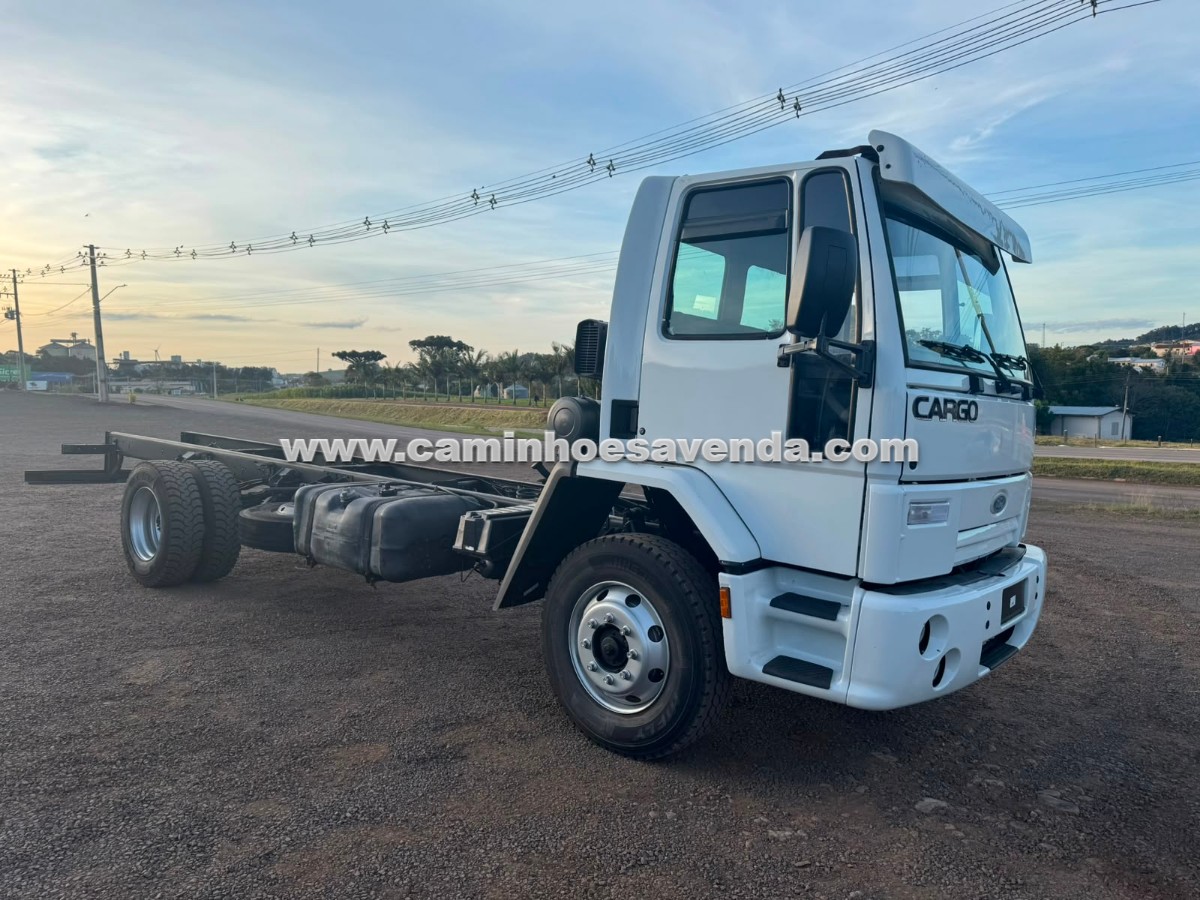 Ford CARGO 1317 - foto 6